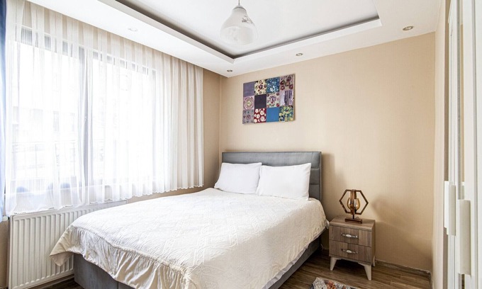 Mecidiyekoy Apartment | Modern Studio Flat Close to Profilo Shopping Mall