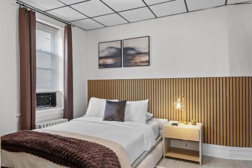 The Heights Apartment | Modern Studio Free Parking Near NYC