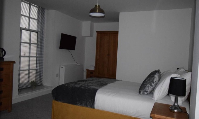 Worksop Apartment | Modern studio retreat in Worksop