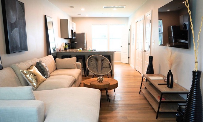 Hanahan House | Modern Townhome In Charleston