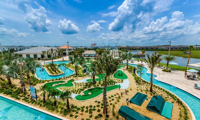 Kissimmee Cottage | Modern Townhome W/private Pool & Free Water Park!