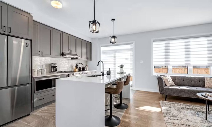 Cardinal Creek House | Modern Townhouse for Families | Game Room, 2 Parking Spots, 20 Min to Downtown