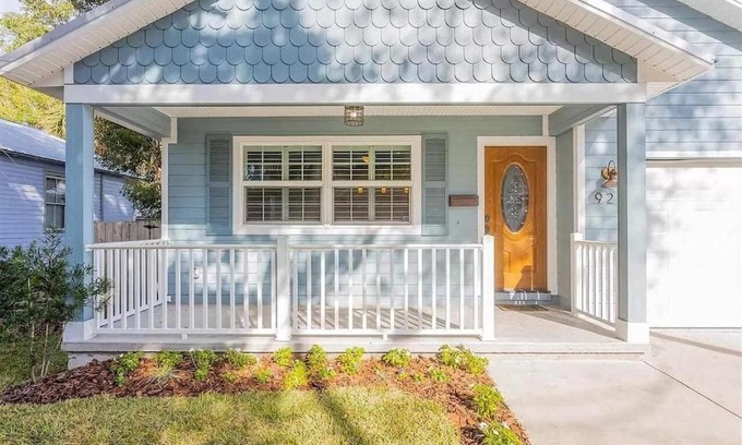 Lincolnville House | Modern, Upscale, and New Blue Bungalow in the heart of Downtown St Augustine