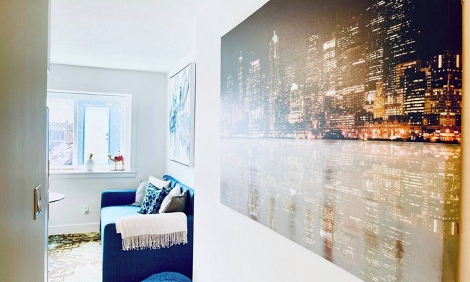 Renfrew-Collingwood House | Modern/Vancouver & Burnaby/ Minutes to Downtown