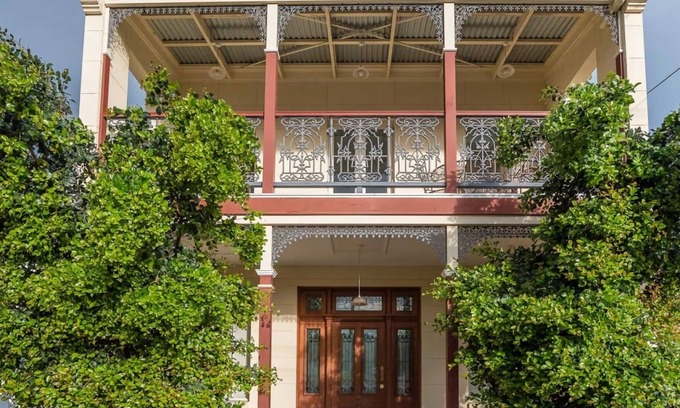 Ashgrove House | Modern Victorian Styled Holiday Home in Ashgrove