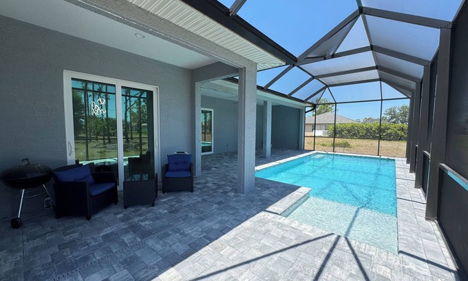 Pine Valley House | Modern Villa 4BR/2BA heated pool near Boca Grande
