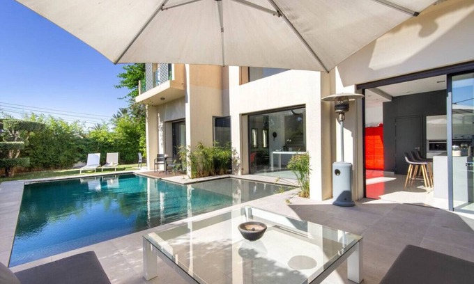 Gueliz Villa | Modern villa 5 min from GUELIZ- Private swimming pool