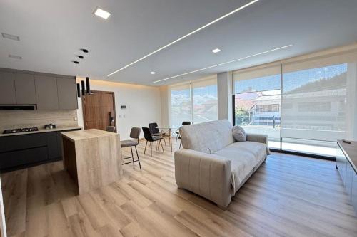 Huayna-Capac Apartment | Moderna Suite a estrenar en la Atenas del Ecuador
