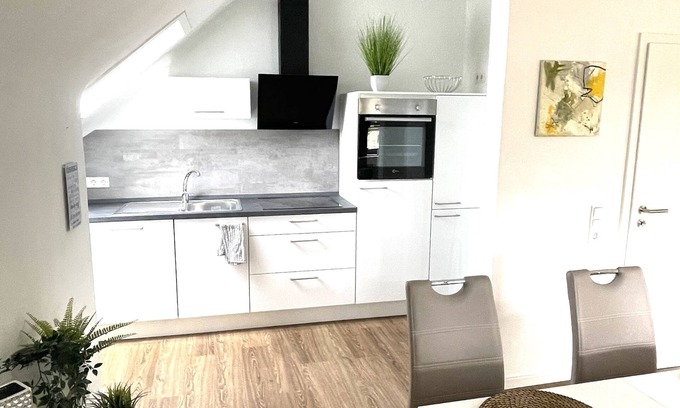 Nohfelden Apartment | Moderne Ferienwohnung am St. Wendeler Bahnradweg