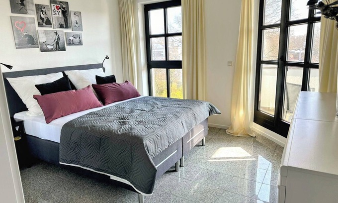 Neuhausen - Nymphenburg Apartment | Modernes 75m² Apartment/2 Schlafzimmer/2 Balkone/Top Lage