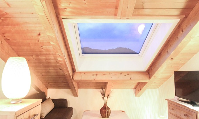Schliersee Apartment | Modernes Alpen Studio mit Balkon& Bergblick by Schirsner
