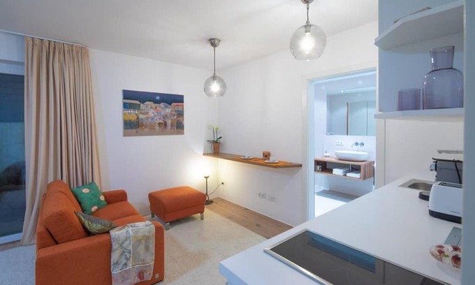 Salzburg-Sud Apartment | Modernes apartment josefiau