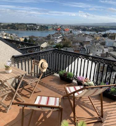 Figueras (Castropol) Apartment | MODERNO PISO CON LA MEJOR TERRAZA DE RIBADEO Y VISTAS MARAVILLOSAS