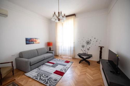 Zona Solari Apartment | Moderno Trilocale in Zona Navigli