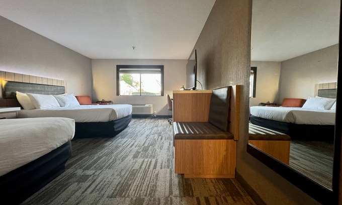 Modesto Hotel | Modesto Hotel