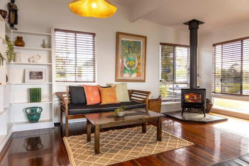 Moffat Beach House | Moffat Beach Retreat, Pet-friendly & Ocean Views