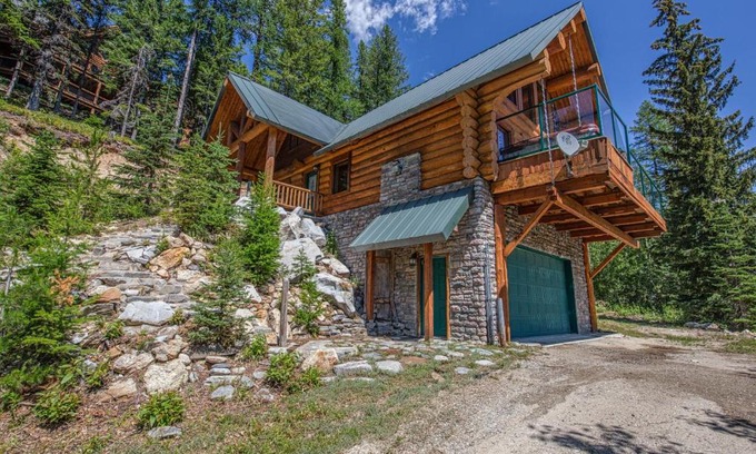 Sandpoint House | Mogul Hill Cabin