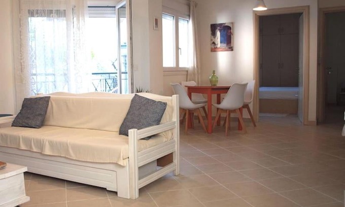 Mola Kalyva Apartment | Mola Kassandra1, (20m from the sea)