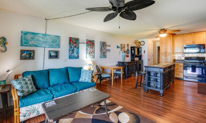 Ualapue Condo | Molokai Island Retreat w/Ocean View & Pool!