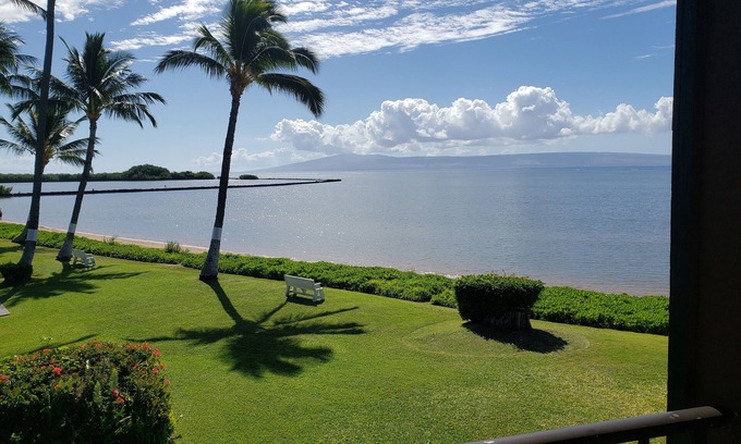 Kaunakakai Condo | Molokai Shores Luxury Oceanfront High-Tech Condo