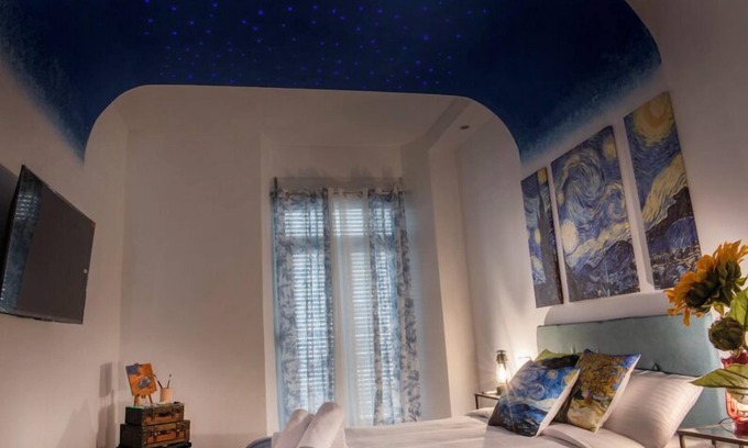 Ronda Apartment | Molucano Themed Rooms