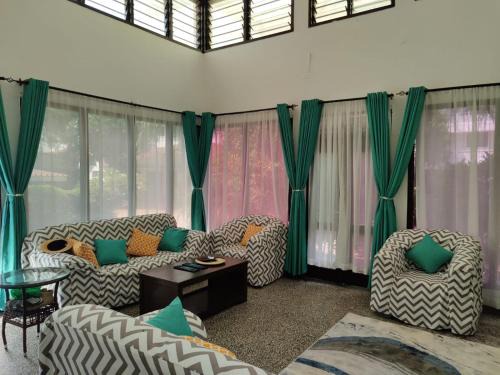 Diani Beach Apartment | Monica's Cottage Diani Beach Kenya
