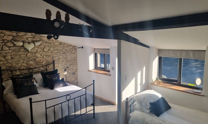 Monkton Bed & Breakfast | Monkton Court House B&B