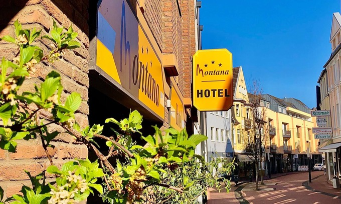 Troisdorf Hotel | Montana Hotel Köln-Bonn Airport
