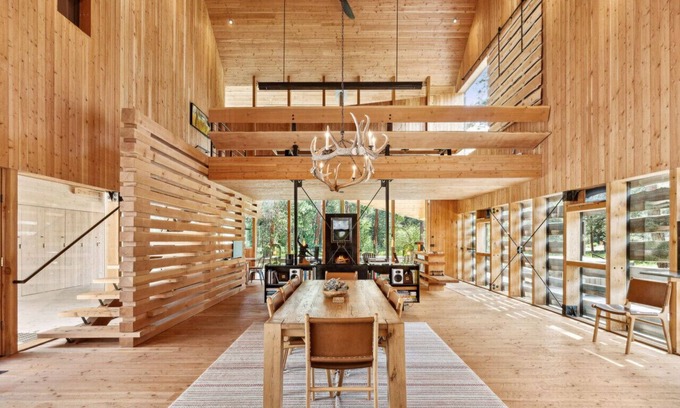 Darby Cabin | * *Montana's Architectural Marvel: Skwala Lodge* *