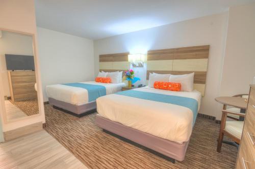 Ocean City Hotel | Monte Carlo Boardwalk/Oceanfront Ocean City