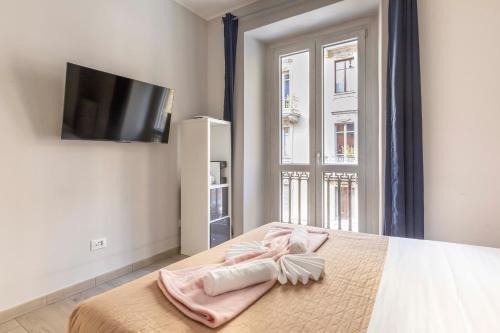 Vanchiglia Apartment | Montebello 42 Central Studio Apartments by Alterego