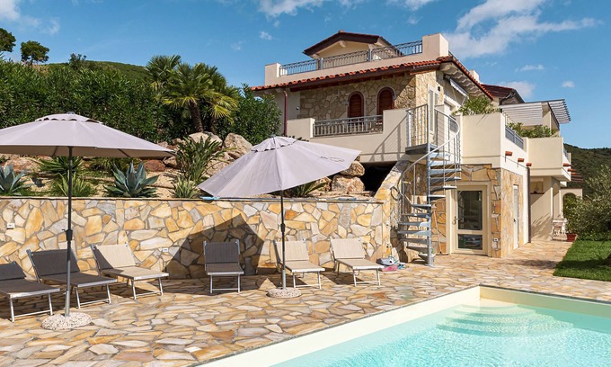 Lacona Apartment | Montecristo - Villa di Sogno by Interhome