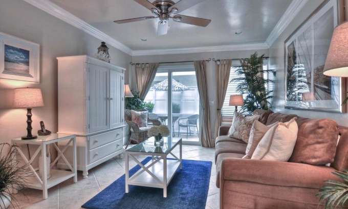 San Clemente Apartment | Monterey B