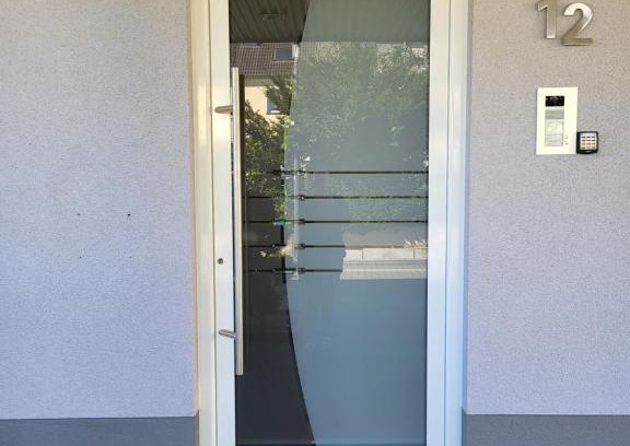 Obermendig Apartment | Monteurenzimmer Ferienwohnung