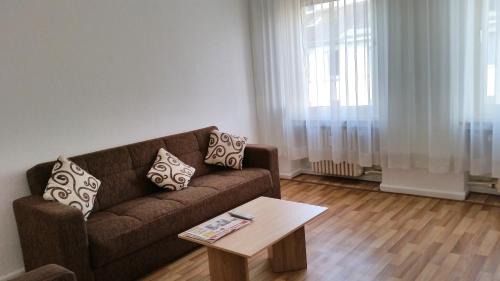 Krefeld Apartment | Monteurwohnungen Santos Lerch