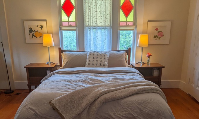 Port Townsend House | Monthly Rental Only - Uptown Historic District -Beautiful 1889 Victorian Home