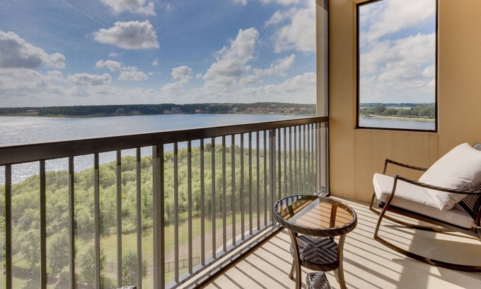 Montverde Condo | Montverde Condo w/ Pool Access & Lake Views