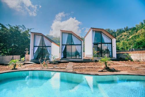 Songan Bed & Breakfast | Moon Batur Cabin