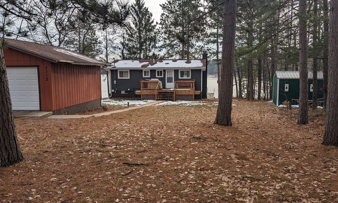 Lewiston House | Moon Lake Waterfront Getaway