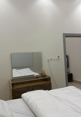 Al Kharj Apartment | moon night