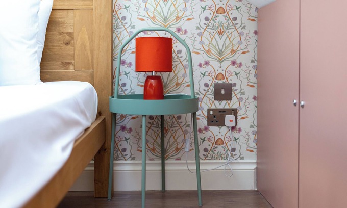 Greenwich Cottage | Moonbeam Cottage - Cozy Cottage in London. Pet friendly!