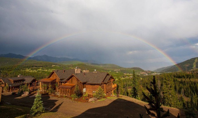 Big Sky Ski Chalet | Moonlight Magic! Best Views In Big Sky! True Ski-In/Ski-Out! Heated Ski Room!