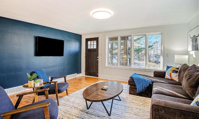 New Buffalo House | Moonlight Manor