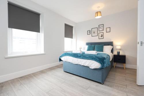 Cathays House | Moonlight Stays - 2bd House, up to 6ppl
