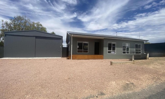 Moonta Bay House | Moonta Bay Holiday Home