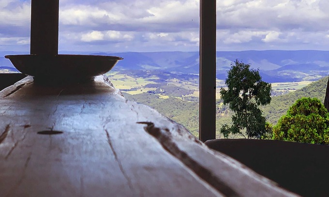 Mount Victoria House | Moonya Lodge - Four Bedroom House, Sleeps 8