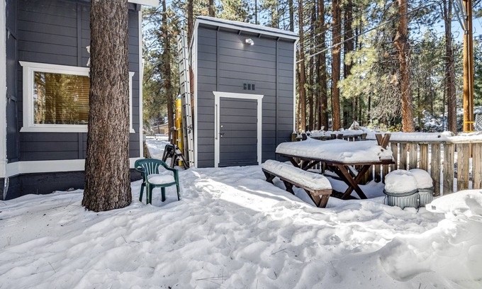 Summit Estates Cabin | Moose-in' Around