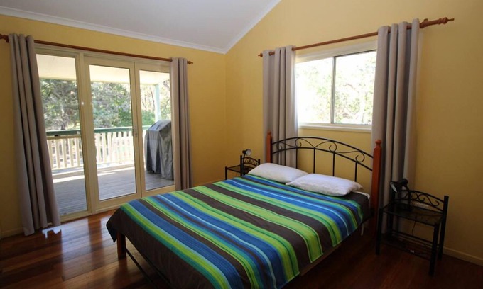 Brisbane Waterfront House | Moreton Island Retreat @ Moreton Island