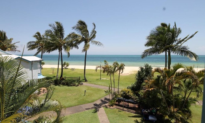 Brisbane Waterfront Apartment | Moreton Island Villas and Apartments