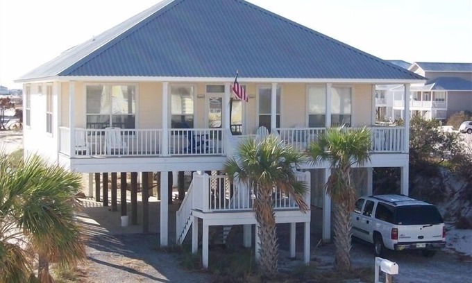 Morgantown House | Morgan's Escape is the best location. Close to beach and pool!